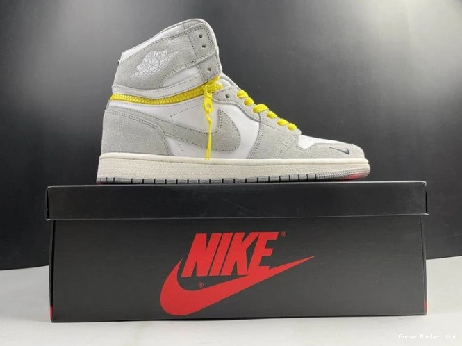 Smoke Air Switch 1 Jordan Light High CW6576-100 0608
